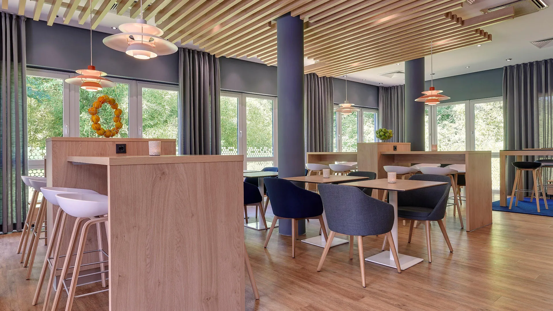 Holiday Inn Express Cologne Troisdorf By Ihg Tyskland