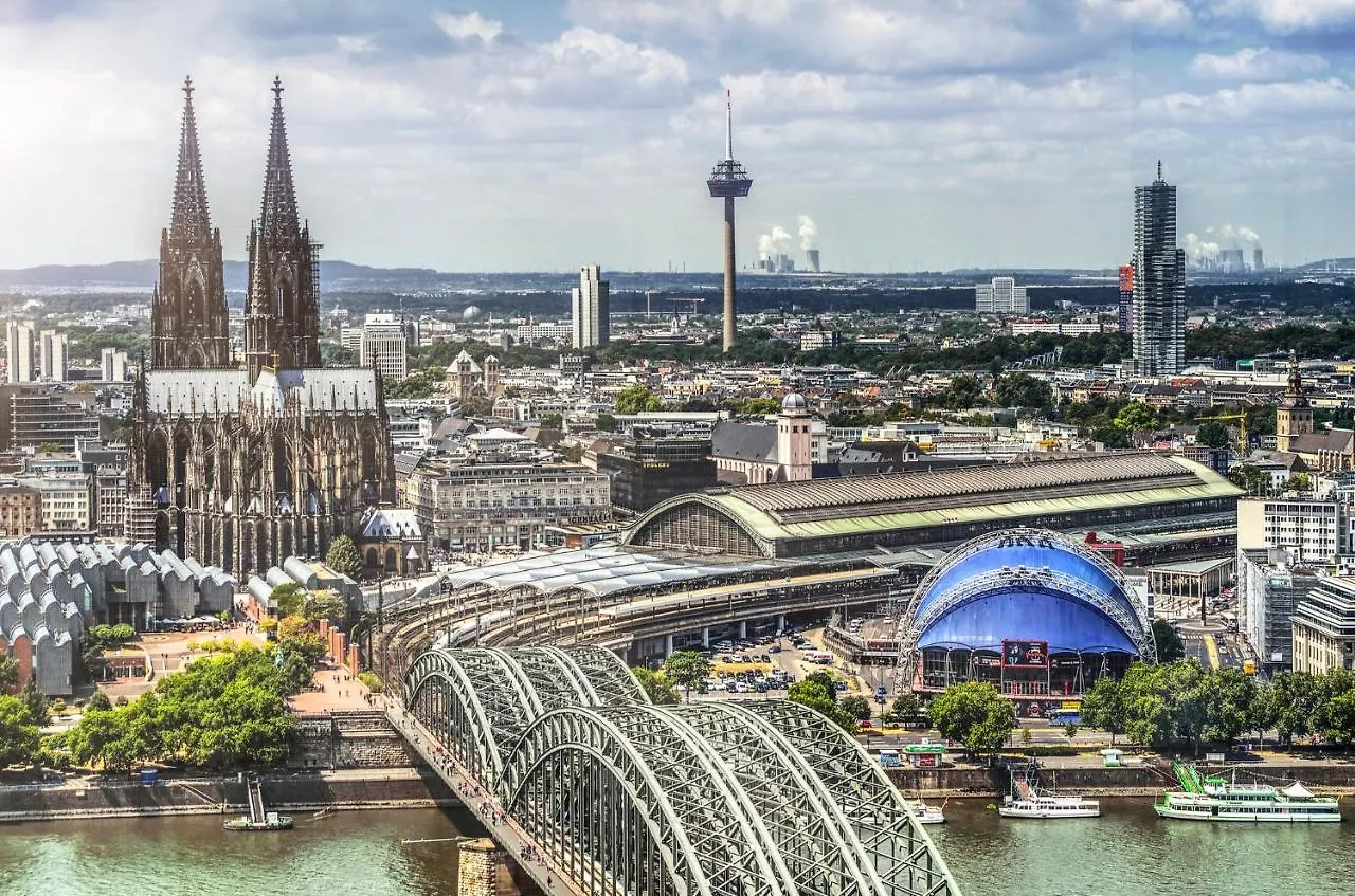 Holiday Inn Express Cologne Troisdorf By Ihg