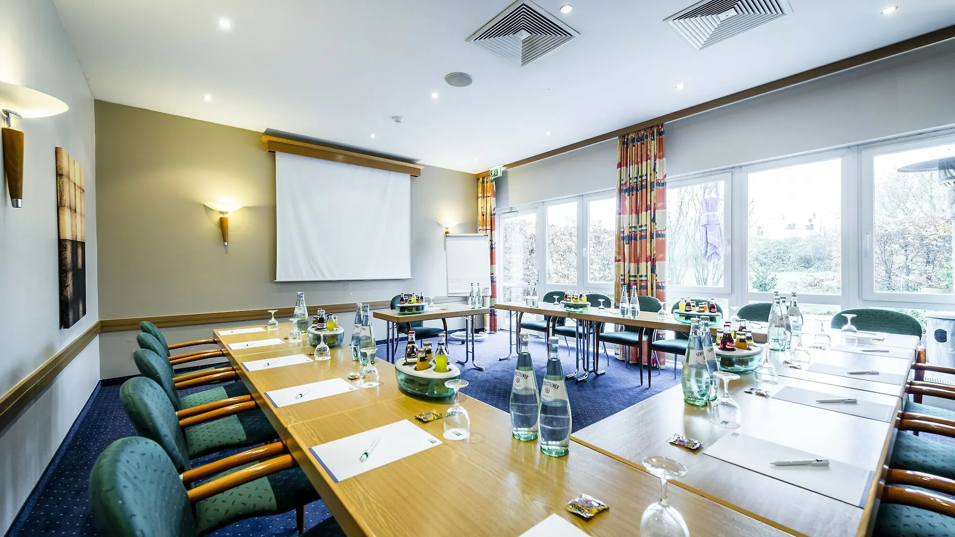 *** Hotel Holiday Inn Express Cologne Troisdorf By Ihg Tyskland